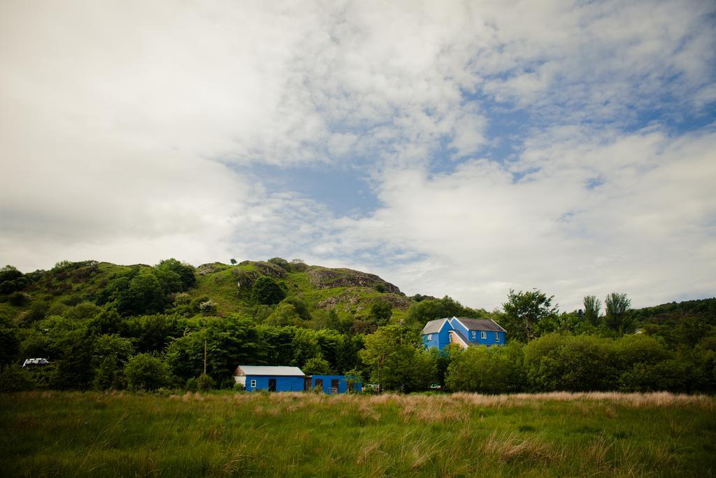 The Snowdon Inn - Y Fricsan Cwm-y-glo Buitenkant foto